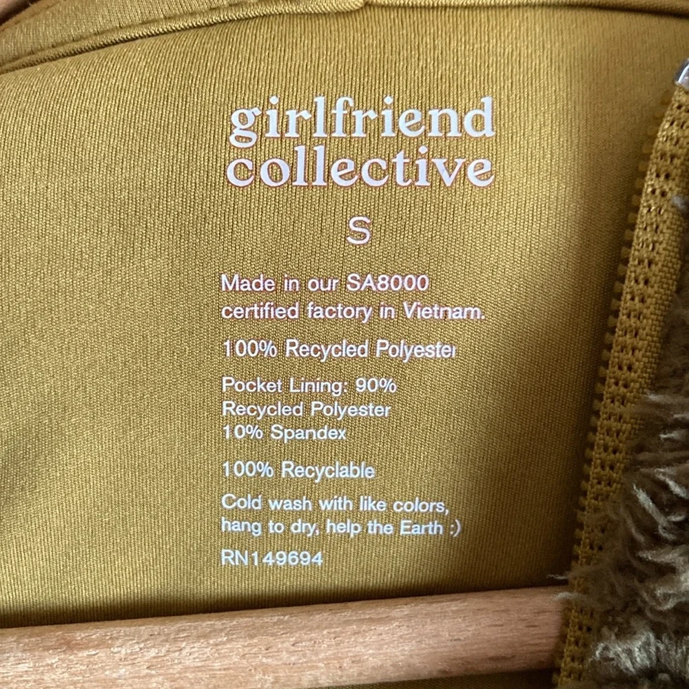 Girlfriend Collective Dark Olive Recycled Half-Zip Fleece Size Small